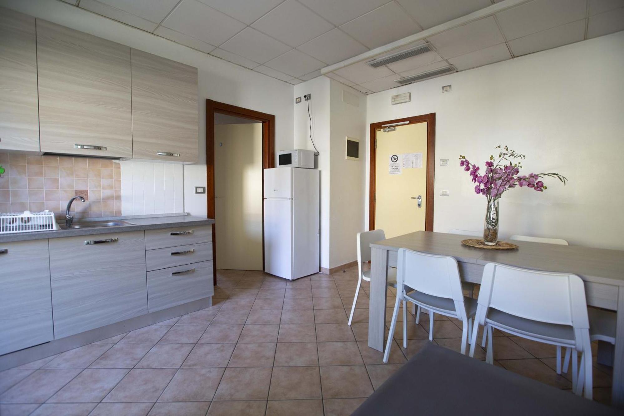 Residence Eurogarden Ріміні Екстер'єр фото